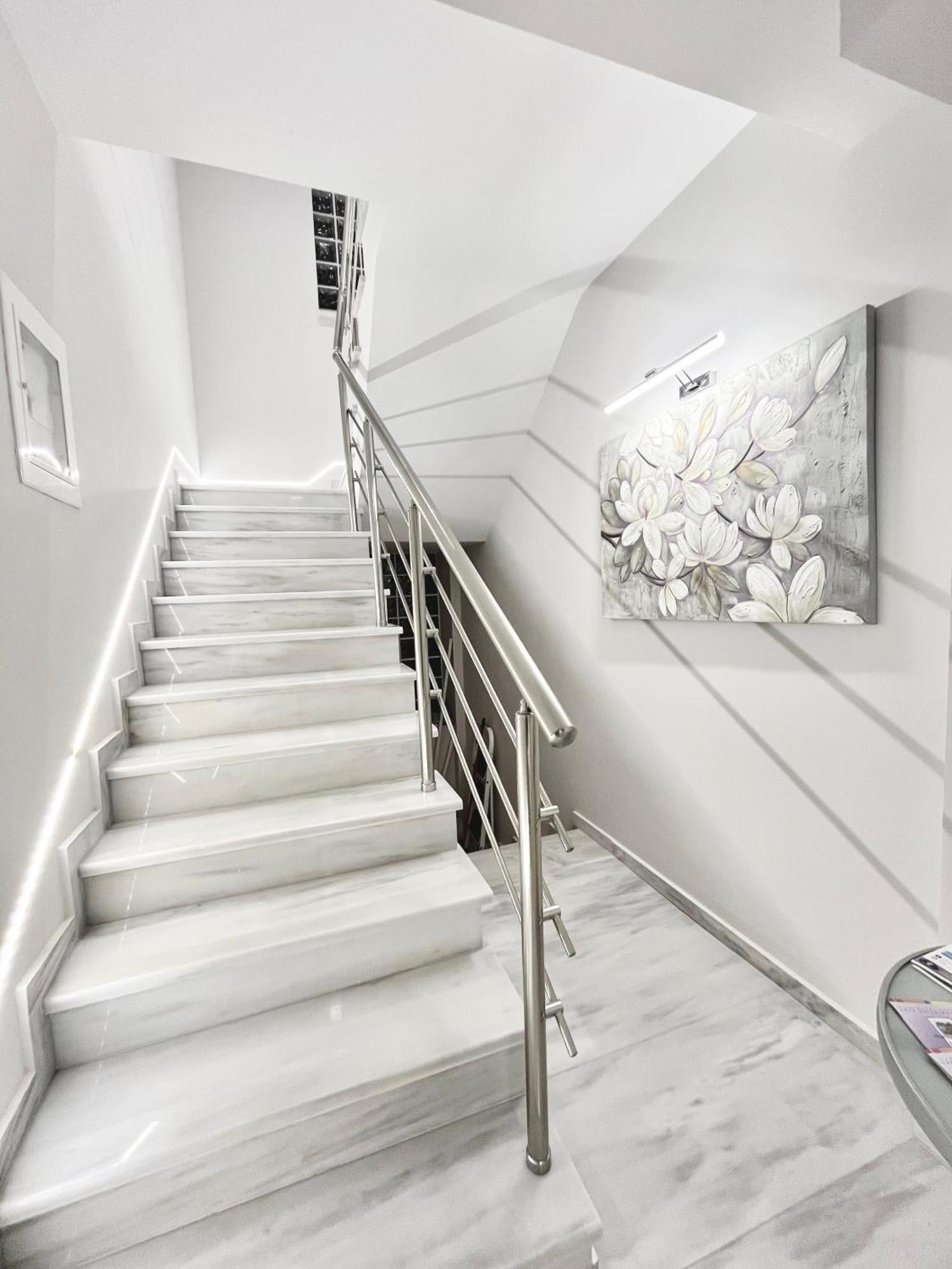 Blueline Apartment 2 لوتراكي المظهر الخارجي الصورة